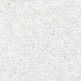 Miyuki 15/0 seedbead ”471” White Pearl AB 10 gr