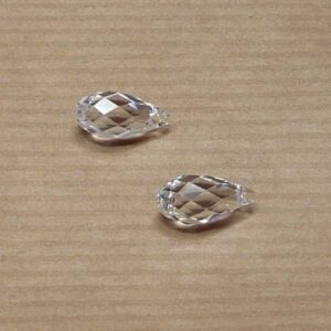 6010 Swarovski Briolette Pendant ”Crystal” 11*5,5 mm 1 st
