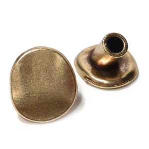 Låsknapp för läder – wraparmband 4 mm antik guld 16*14 mm 1 st